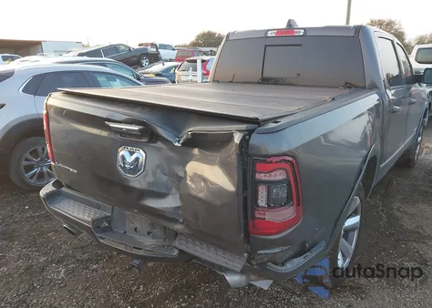 2019 Ram 1500 Limited 4X2 5'7 Box z USA, uszkodzony, nr VIN 1C6RREHT6KN628733